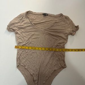 T-shirt bodysuits